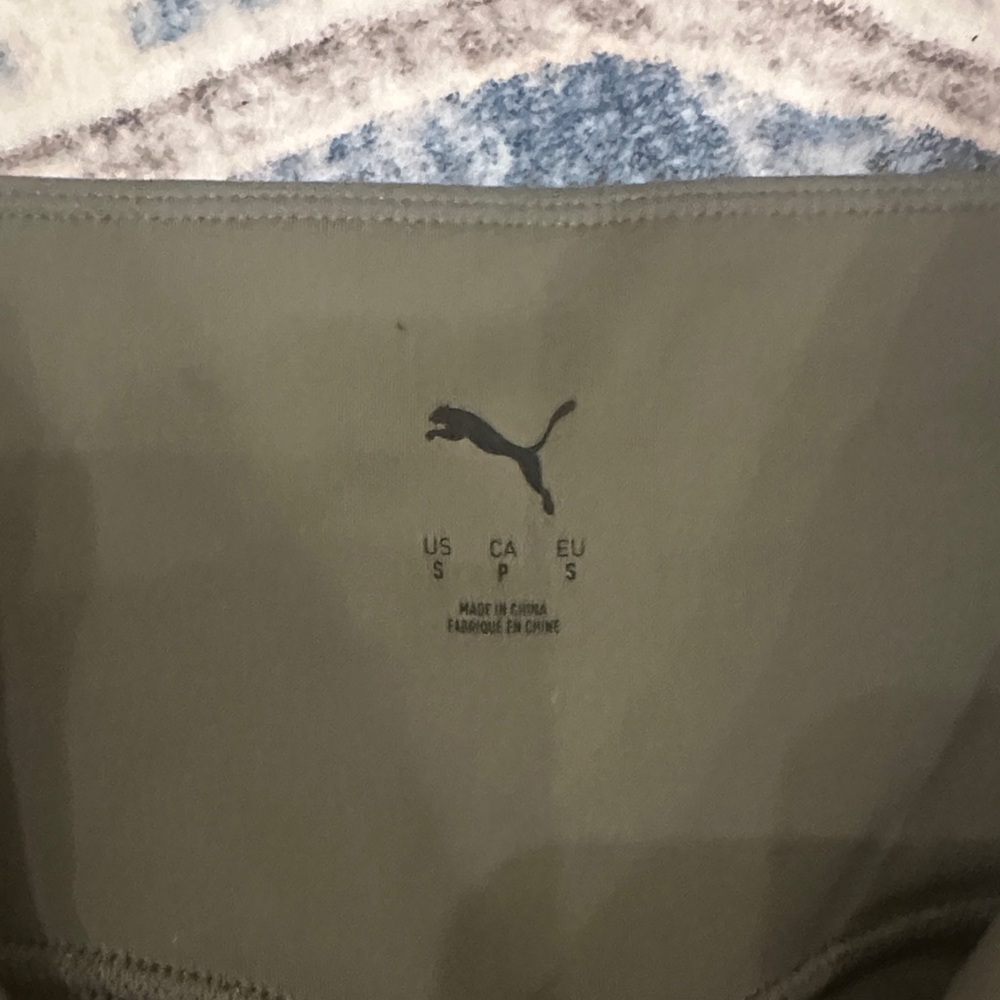 HYROX - Puma Women's Olive Green Shorts - Picture 3 of 4
